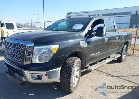 2016 Nissan Titan Xd Sv Diesel z USA, uszkodzony, nr VIN 1N6BA1F4XGN516768